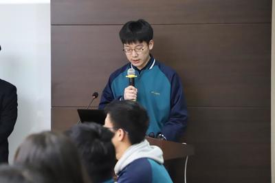 電氣工程學(xué)院邀請校長蔡國偉參加電自卓越191班“傳承功勛精神,綻放青春華章”主題團日活動